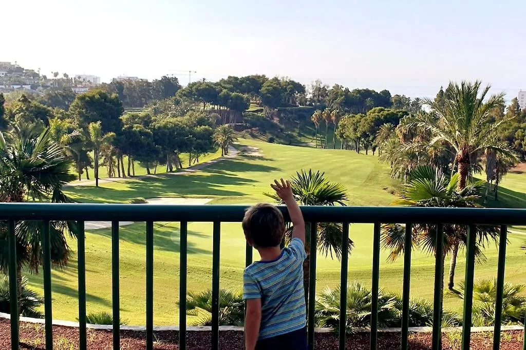 Luxury Penthouse With Sea&Mountain Views & Hot Tub - Tranquility & Rest Lejlighed Benalmádena Spanien