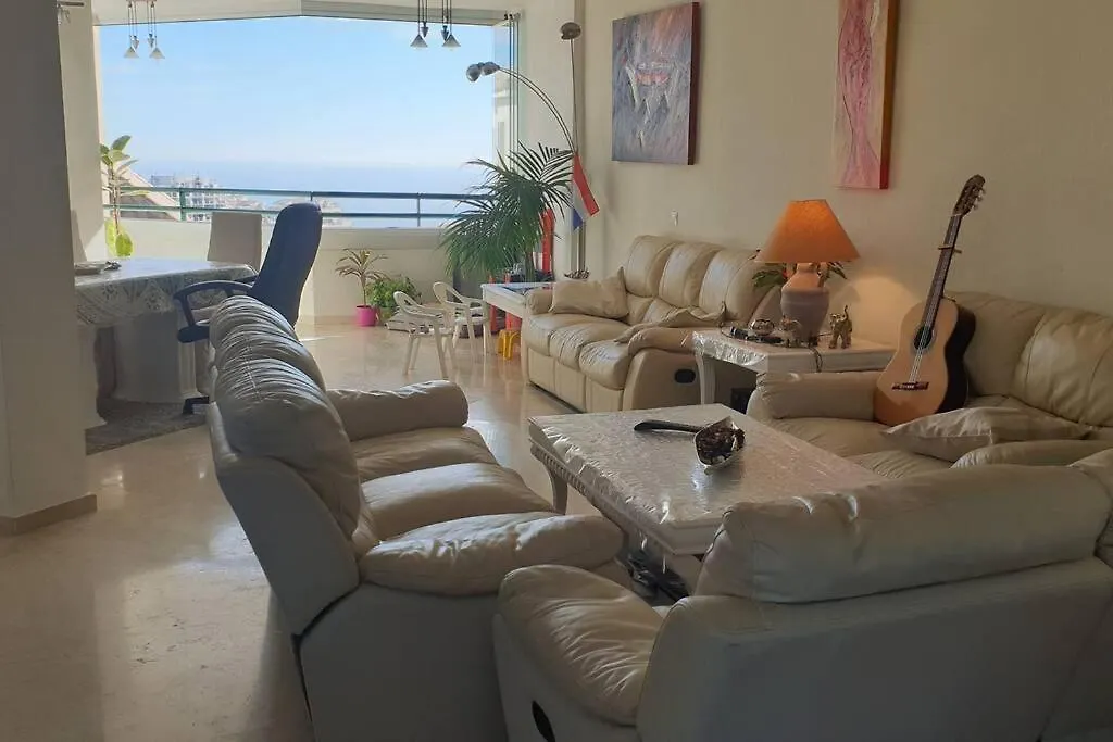 Luxury Penthouse With Sea&Mountain Views & Hot Tub - Tranquility & Rest Lägenhet Benalmádena